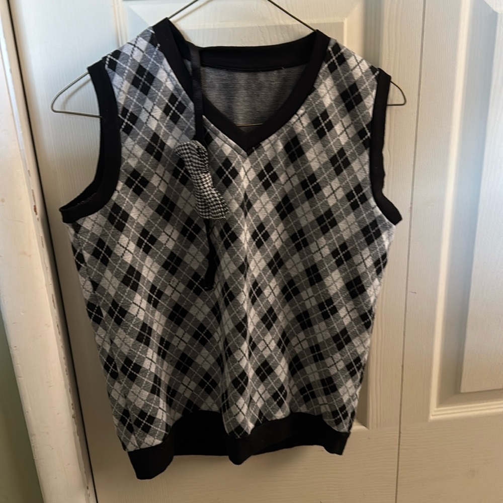 Boys vest sweater with bow tie